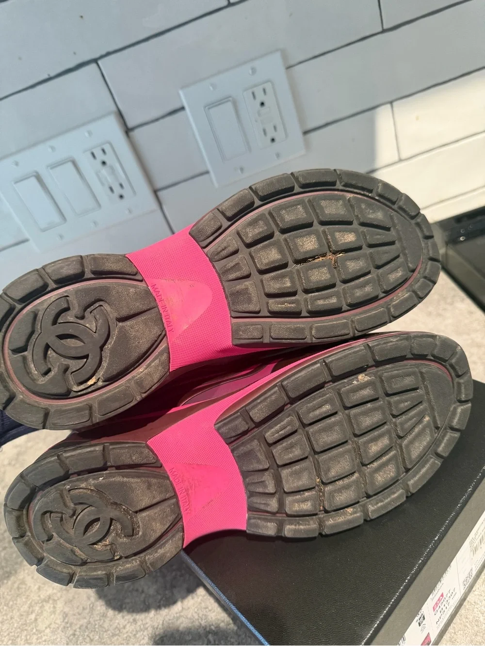 Chanel Runners Pink and Burgundy CC Logo Women's Runner Sneakers